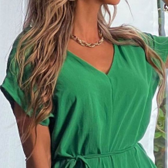 Estee Brown "Jade" Short Sleeve Belted Relaxed V-Neck Jumpsuit Size Medium - Picture 8 of 9